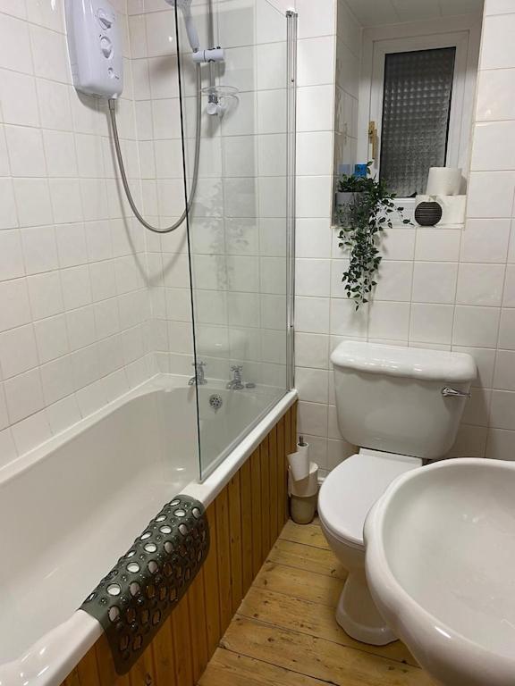 The Ramblers Rest - Whole Apartment - Pet Friendly - Close To Amenities And Walks Edzell Bagian luar foto